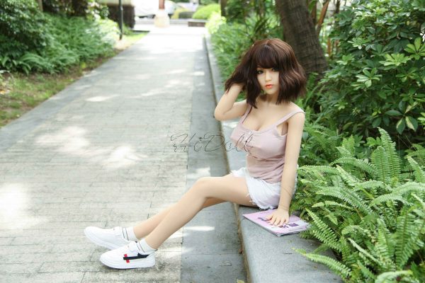 140cm(4ft7’)-sex-with-sex-doll-Japanese-style-HiDoll-Ayame-(12)